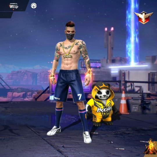 FANATICOS FREE FIRE