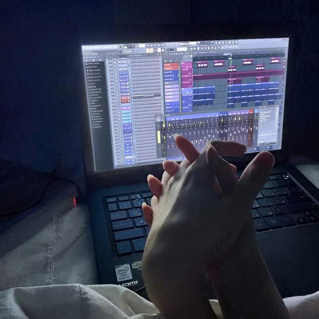 Artistas , rap , rock, trap   entre otros géneros