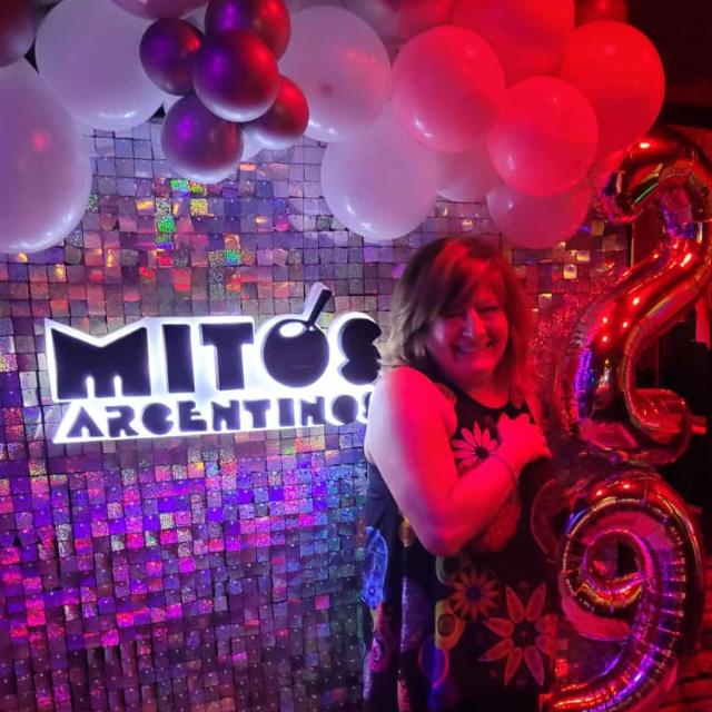 Cantando Mitos sin👑