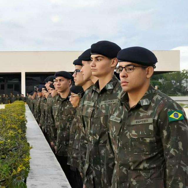 Sonho Militar!! ⚔️🛡️👮🏽‍♂️👮🏻‍♀️🇧🇷