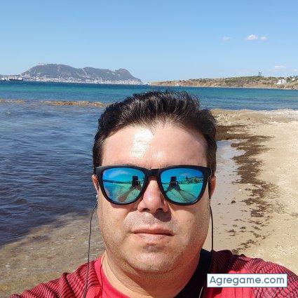Nallon chico soltero en Algeciras