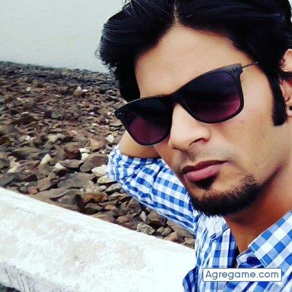 kulsbrat chico soltero en Bertamirans Ortoño