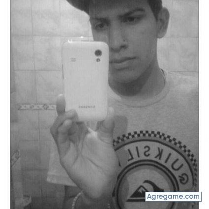 Leandroo96 chico soltero en Trenque Lauquen