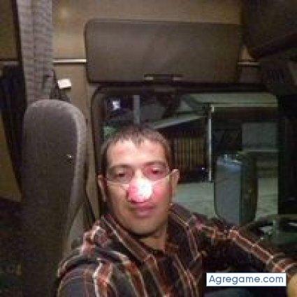 monxovillalobos chico soltero en Linares