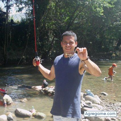 oscaratractivo chico soltero en Betania