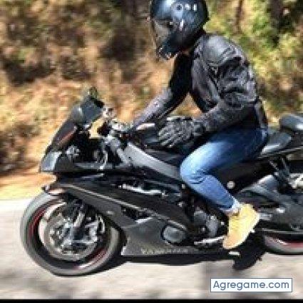 jhoncrz chico soltero en Zamacola