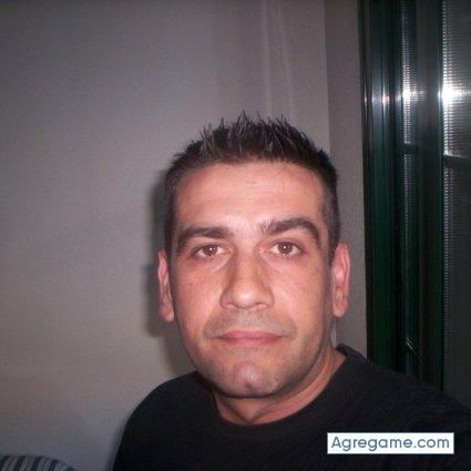 popo chico soltero en Arroyomolinos