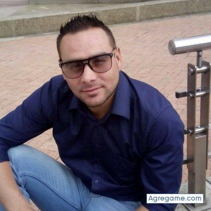 santiagocabrera7266 chico soltero en El Rosal