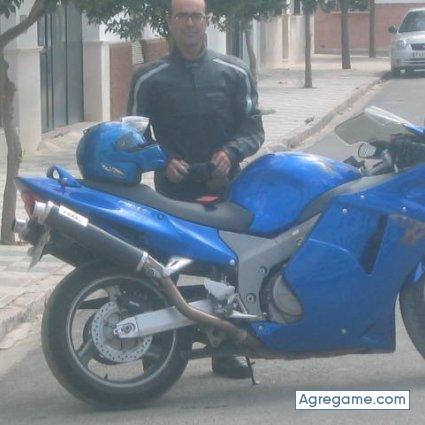 motero64 chico soltero en Estepa