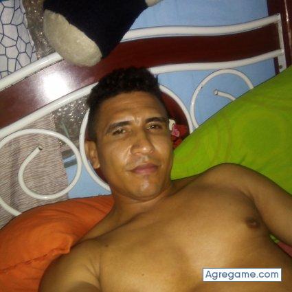 Yutra chico soltero en Santiago De Cali