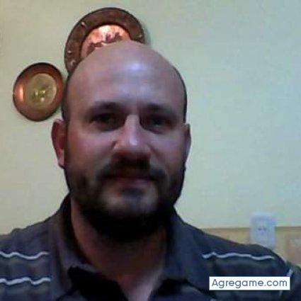 oscarsanches5234 chico soltero en Eduardo Castex