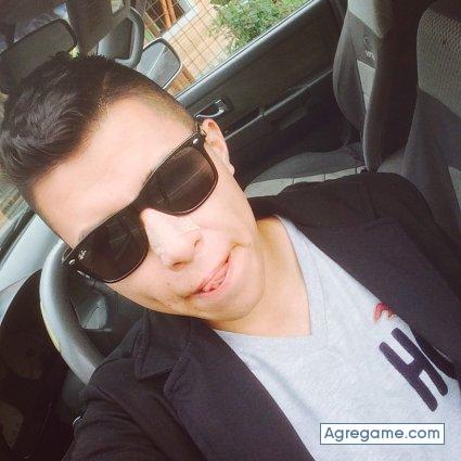 Deache chico soltero en Cotacachi