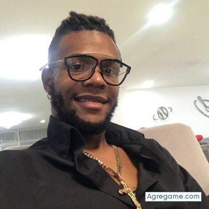 Edel333 chico soltero en 