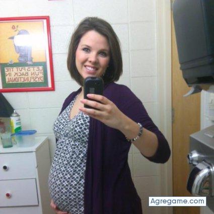 pregnantmom chica soltera en Cedar Rapids