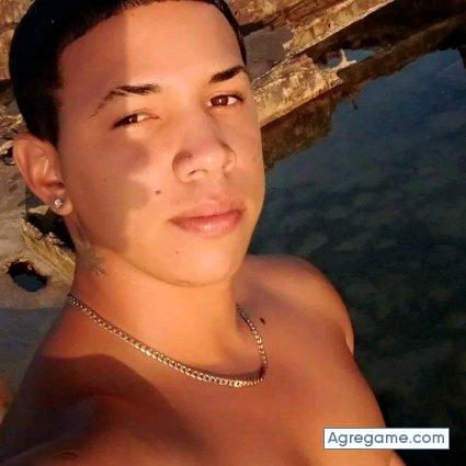 Abelardoreytorpa chico soltero en 