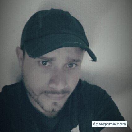 estebaquesada chico soltero en Grecia