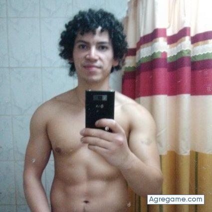 adolffoo27 chico soltero en Chillán