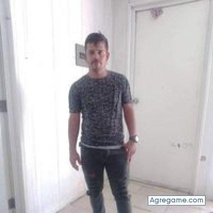 davidmercado8137 chico soltero en Valencia