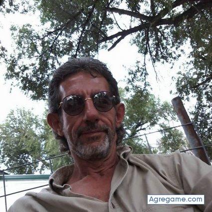 faustode chico soltero en Greeley