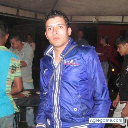 JHFREDY chico soltero en Medellín