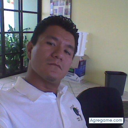 kbronw chico soltero en Minatitlán