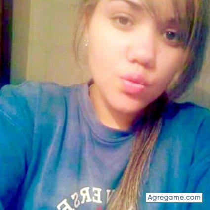 albalucia chica soltera en Alcalá de henares