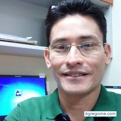 Errtugrul chico soltero en 