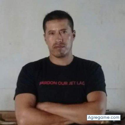 Moscasanchez chico soltero en Arlington