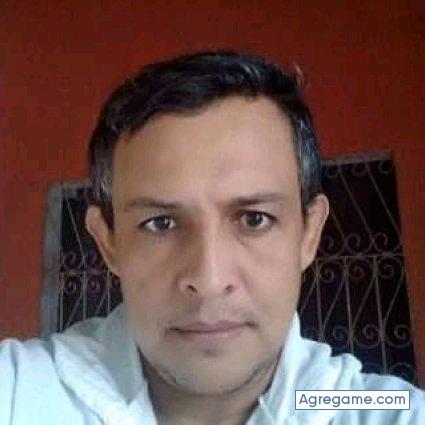 Yadersuarez chico soltero en Managua