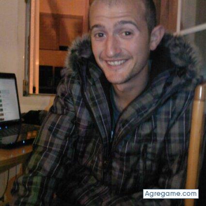 rubener49 chico soltero en Los Corrales De Buelna