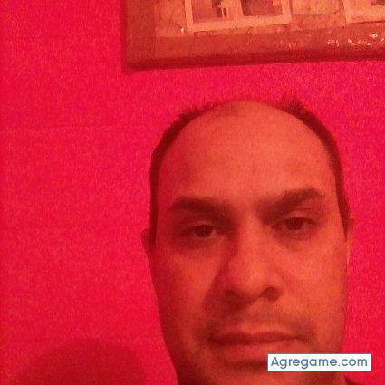 Diegocojo chico soltero en Pajas Blancas