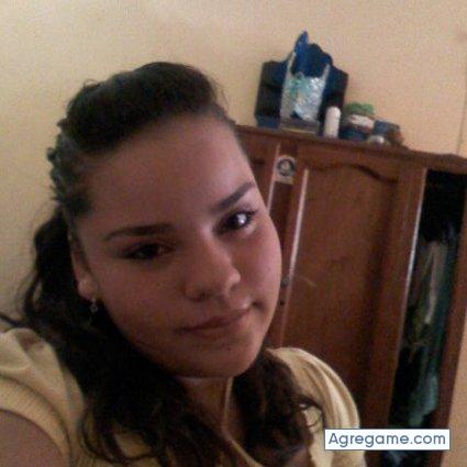 yajania chica soltera en Colima
