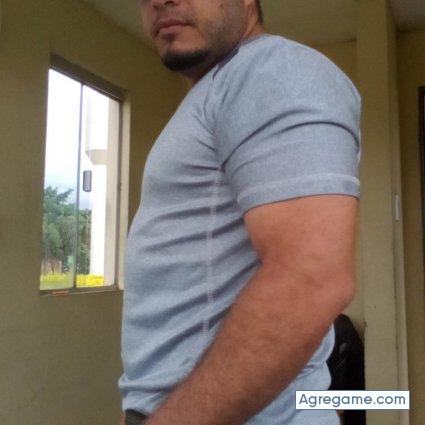 Jhonnyp84 chico soltero en Santa Cruz De La Sierra