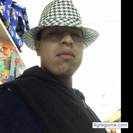 Abcdelmnop chico soltero en Liberty