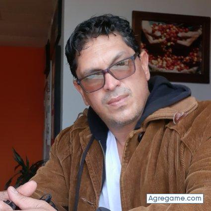 Joel3232342127 chico soltero en Tunja