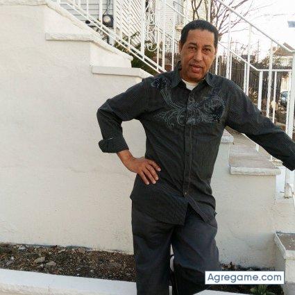 camilocamilo2854 chico soltero en Palisades Park