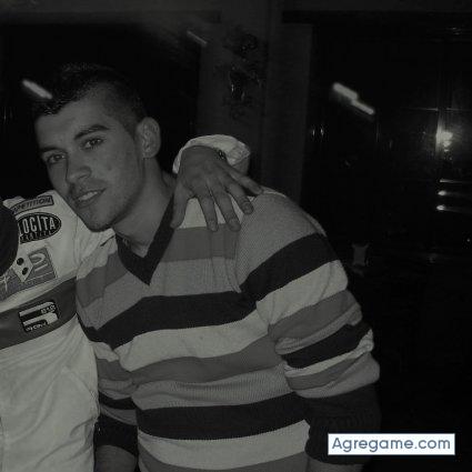 elbadboy69 chico soltero en Cádiz