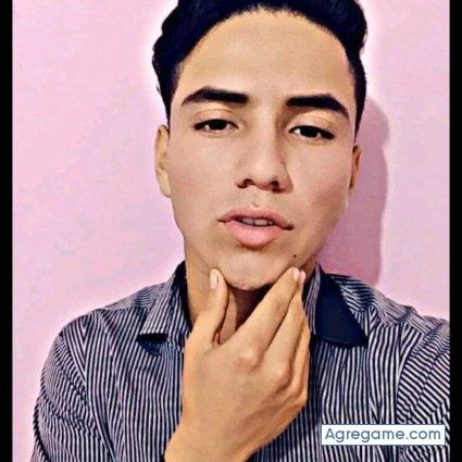 Lcbello chico soltero en Santo Domingo De Los Colorados