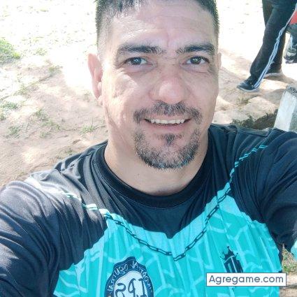 Coco155 chico soltero en Ayolas