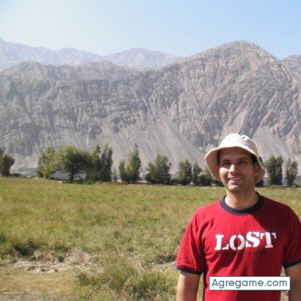 okaia chico soltero en Ennis