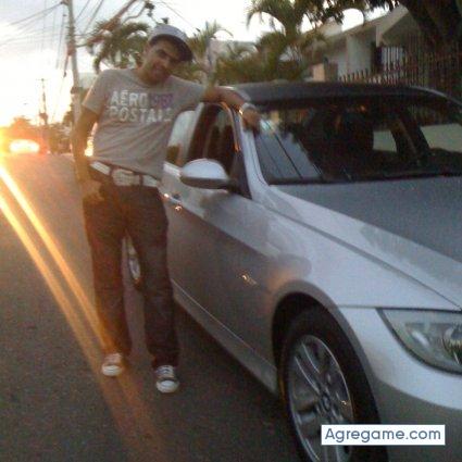 derick chico soltero en Villa Bisonó