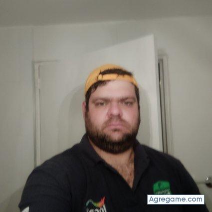 Pedrotimote chico soltero en Buceo