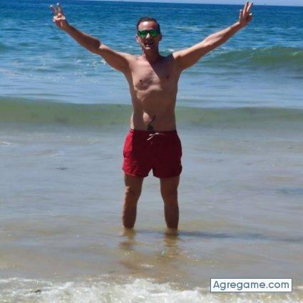 Yonyvik chico soltero en Huelva