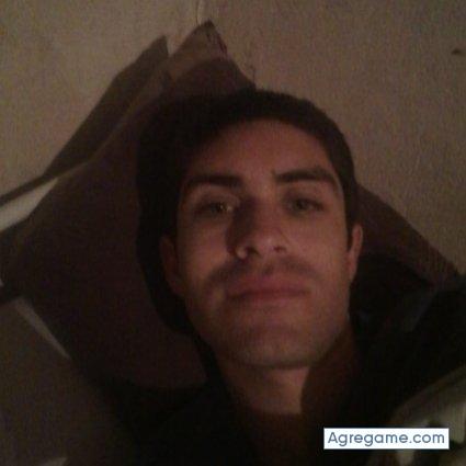 Quatar12347 chico soltero en Berazategui