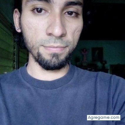 Manuelvelas chico soltero en El Crucero