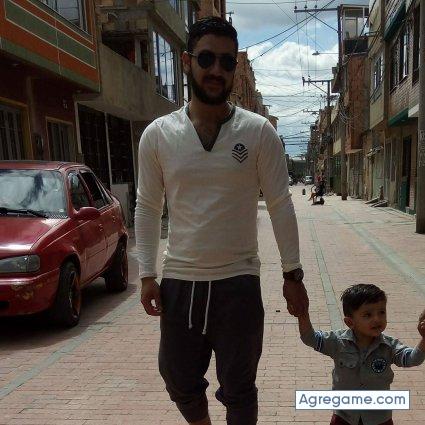 jhonnycardozo2937 chico soltero en Bogotá