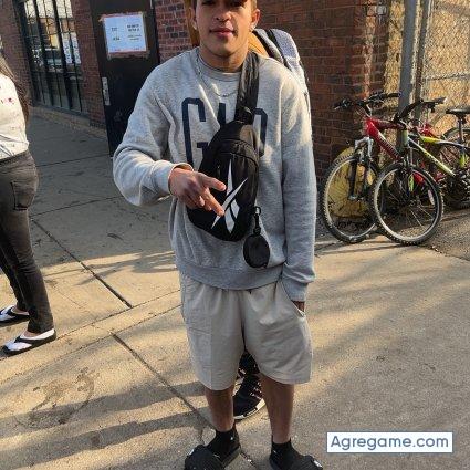 Gusta3019 chico soltero en South Elgin