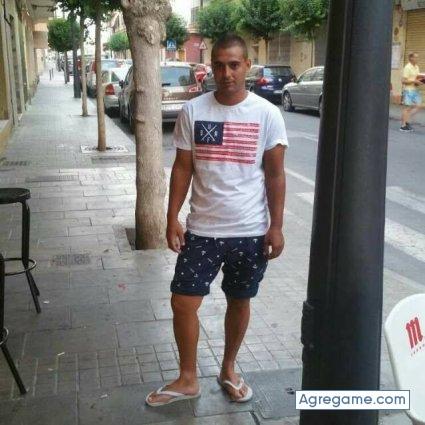 davidmolina9796 chico soltero en San Vicente Del Raspeig