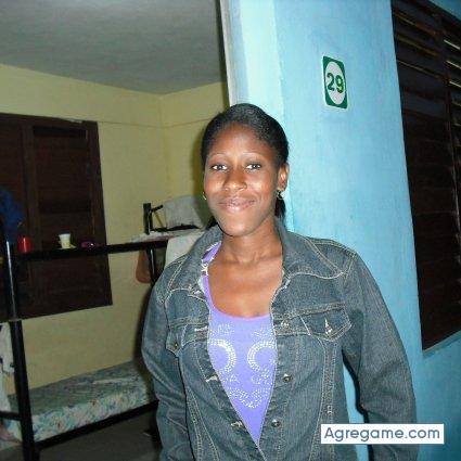 yaima11 chica soltera en Santiago De Cuba