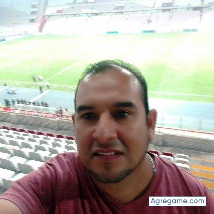 maxpay chico soltero en Lima